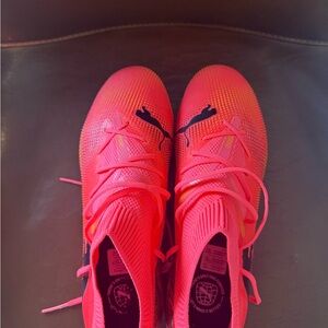 Puma Neon Pink Sports Sneakers